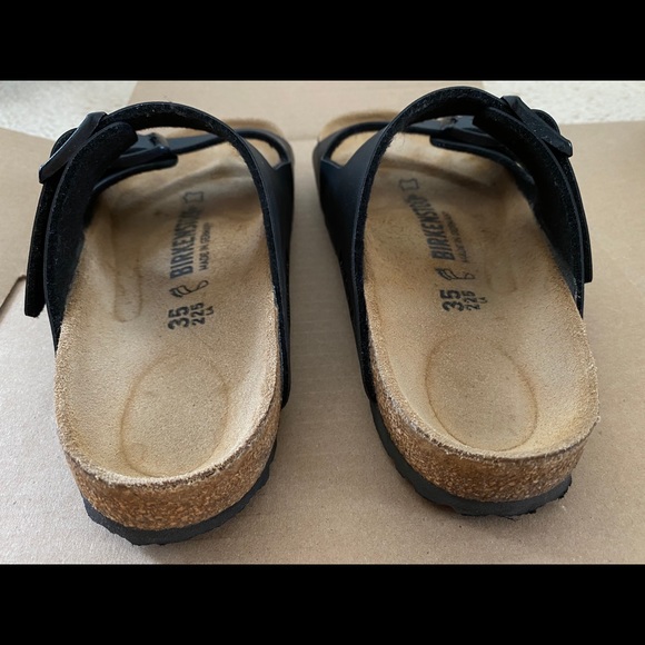 Birkenstock Women’s Black Arizona Sandals - Picture 5 of 8